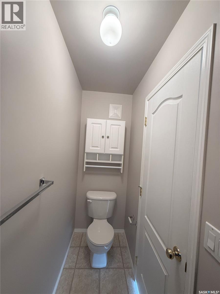 22 809 Kristjanson Road, Saskatoon, Saskatchewan  S7S 1M8 - Photo 11 - SK034269