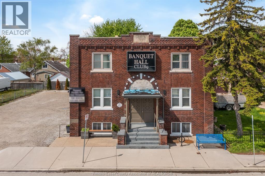 1457 DROUILLARD ROAD, Windsor, Ontario