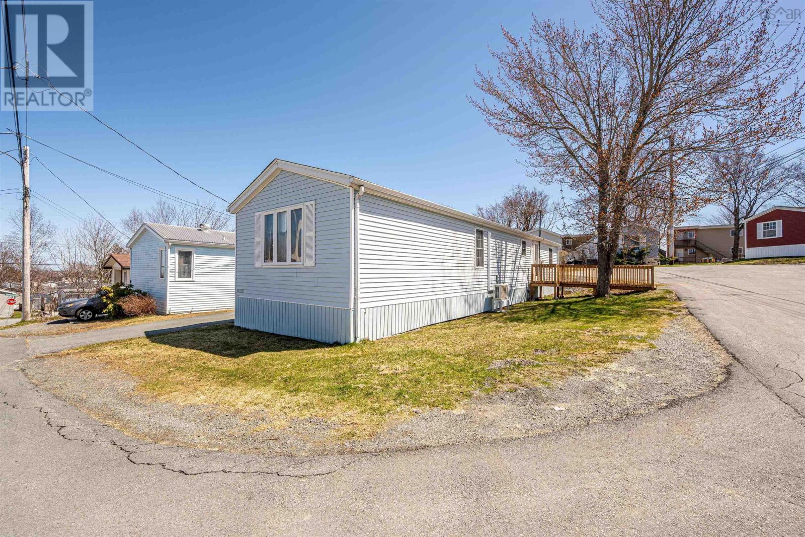 8 Shasta Lane, Halifax, Nova Scotia  B3M 1G1 - Photo 3 - 202608989
