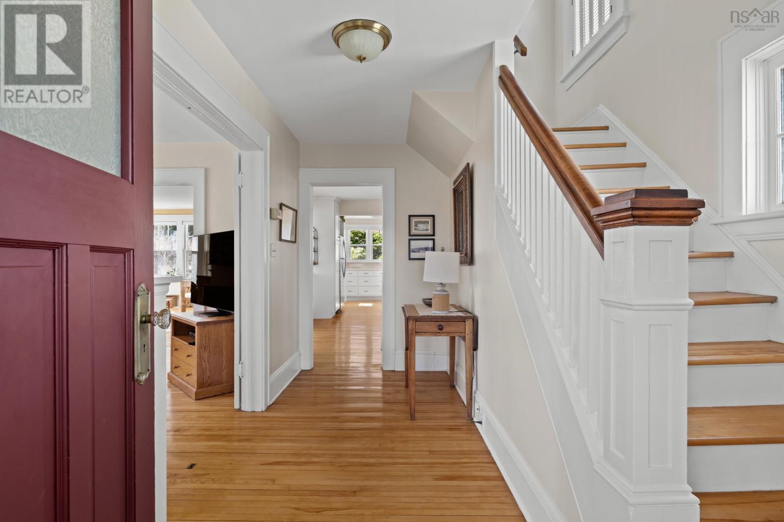 12 Banook Avenue, Dartmouth, Nova Scotia  B3A 2L4 - Photo 8 - 202609072