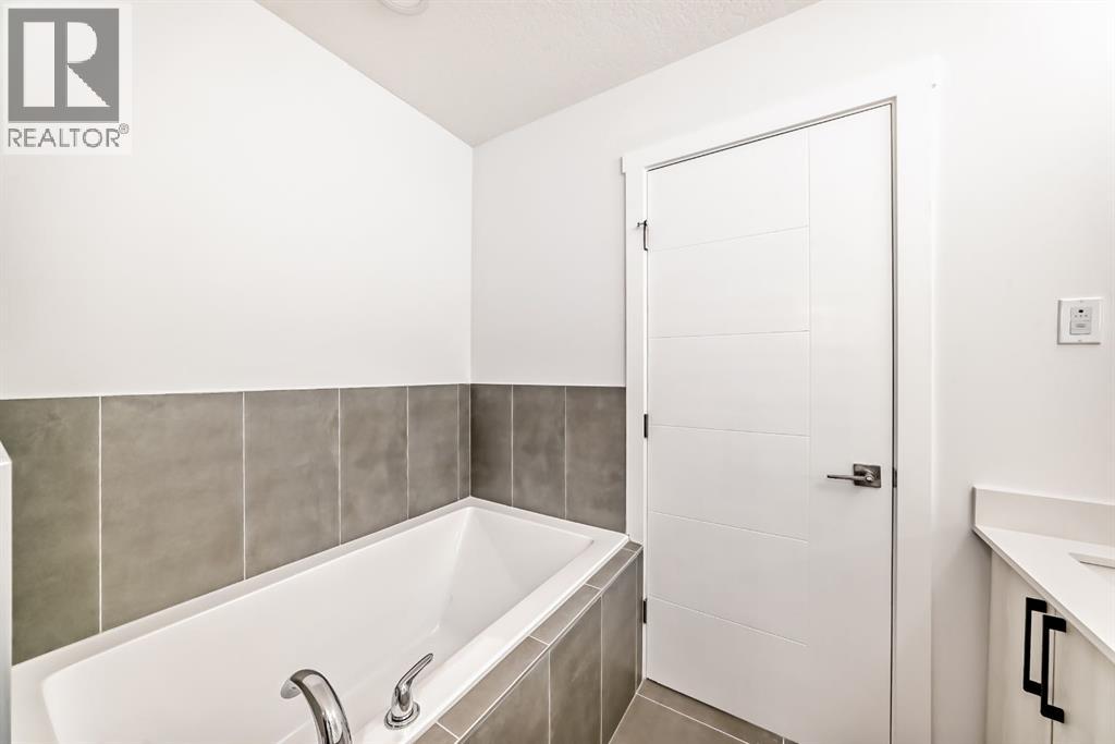 324 Cornerbrook Drive Ne, Calgary, Alberta  T3N 2J3 - Photo 28 - A2304517