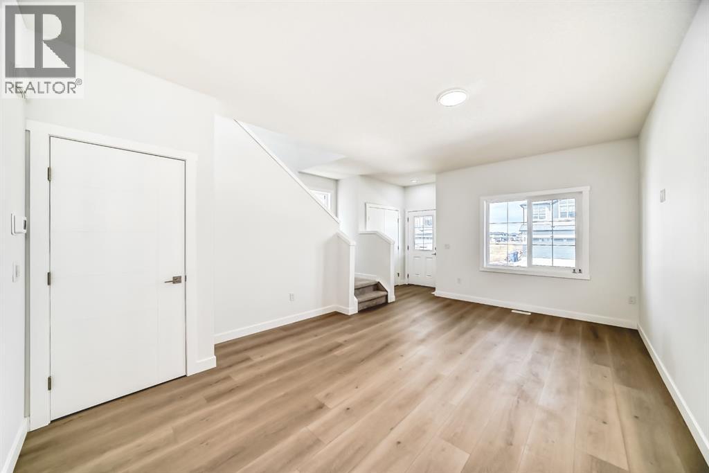 324 Cornerbrook Drive Ne, Calgary, Alberta  T3N 2J3 - Photo 13 - A2304517