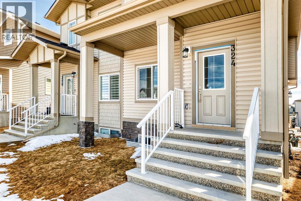 324 Cornerbrook Drive Ne, Calgary, Alberta  T3N 2J3 - Photo 3 - A2304517