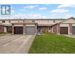 24 GARDEN AVENUE, Perth, Ontario