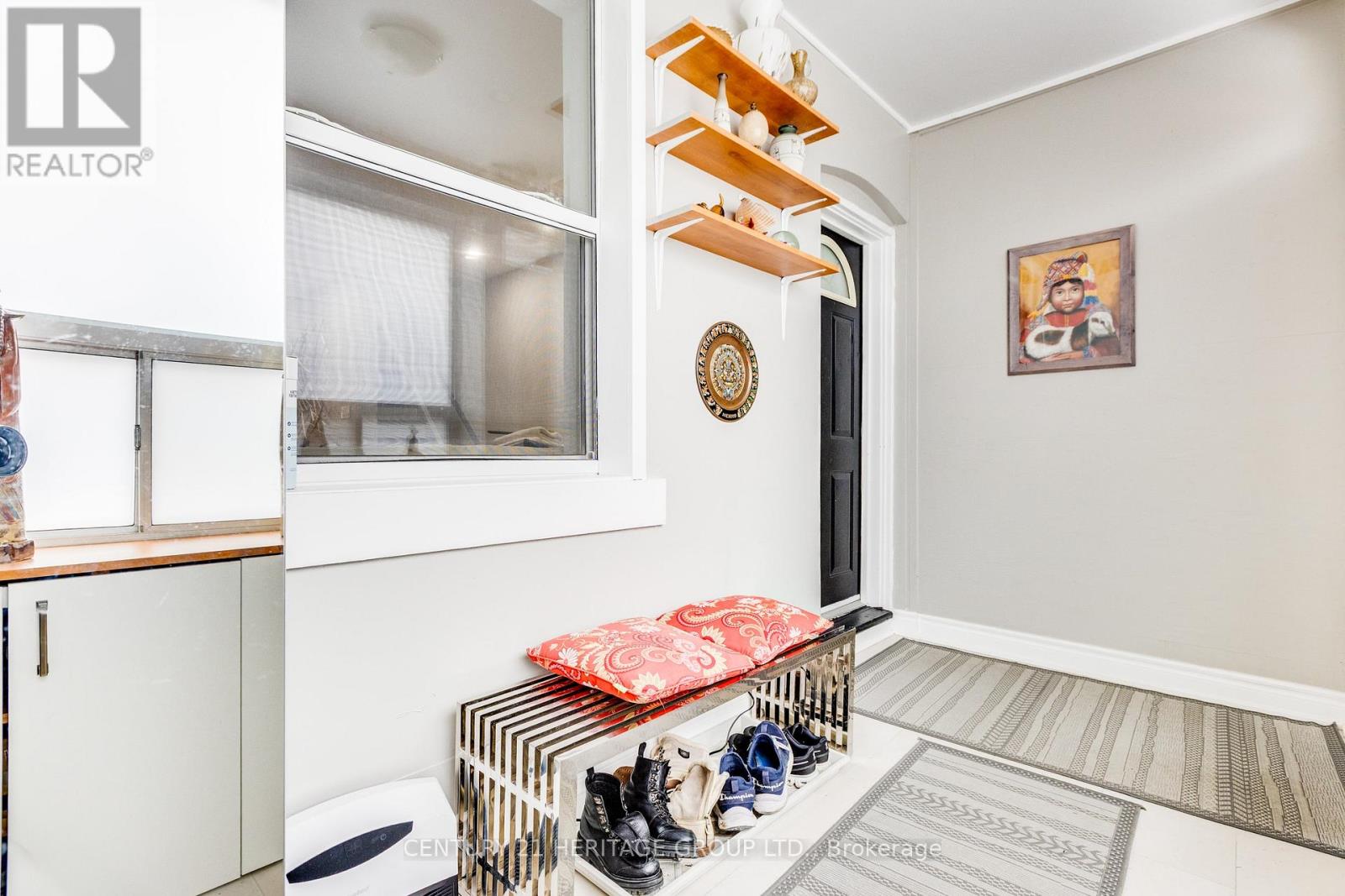 3 Denton Avenue, Toronto, Ontario  M4C 1T7 - Photo 3 - E12954308