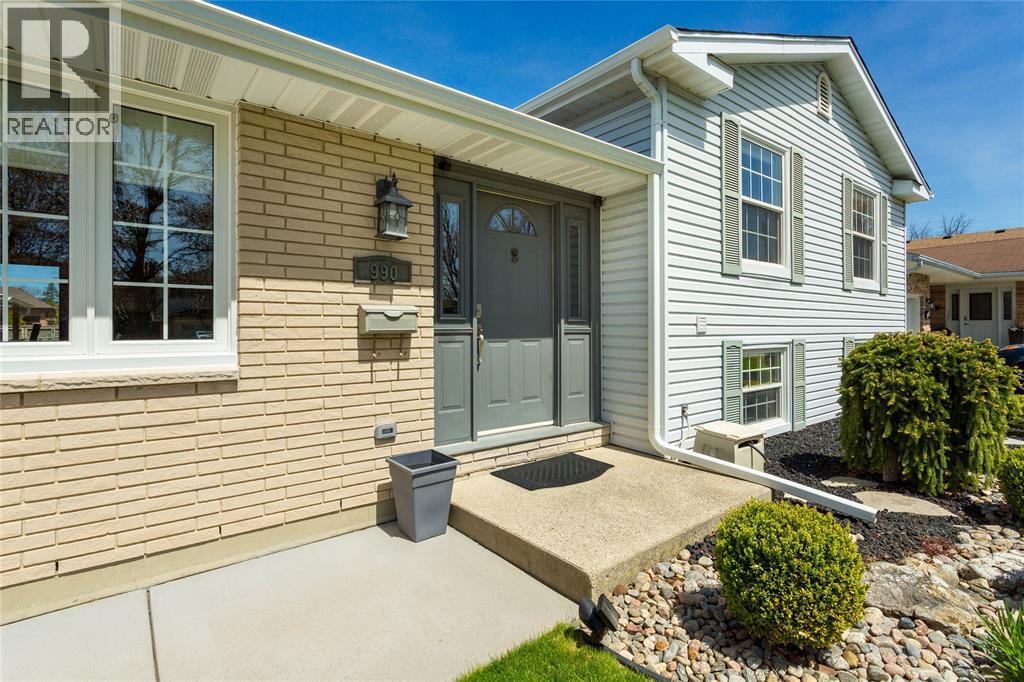 990 Allandale Drive, Sarnia, Ontario  N7S 3E4 - Photo 6 - 26009616