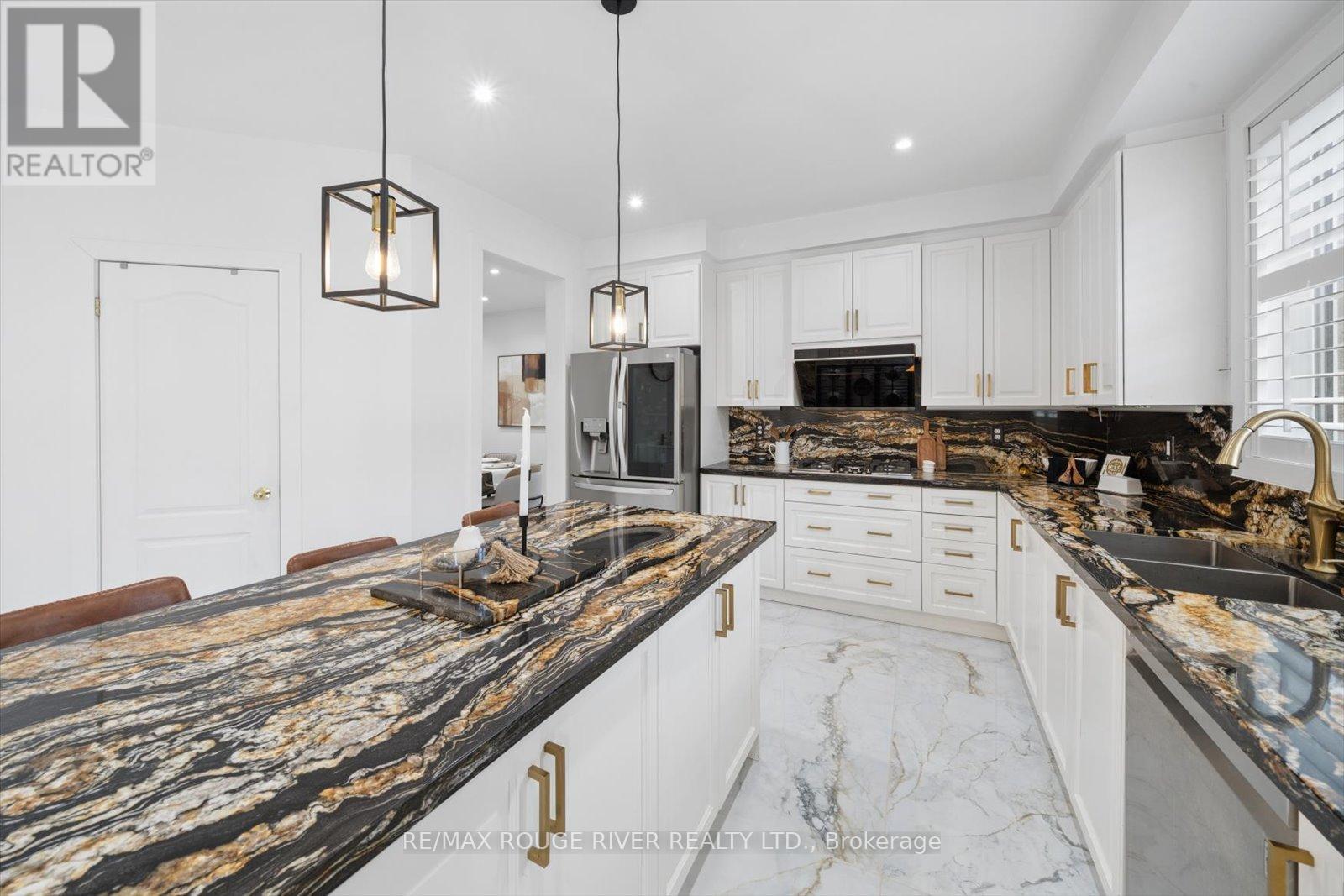 77 Joshua Boulevard, Whitby, Ontario  L1M 0J2 - Photo 17 - E13061464