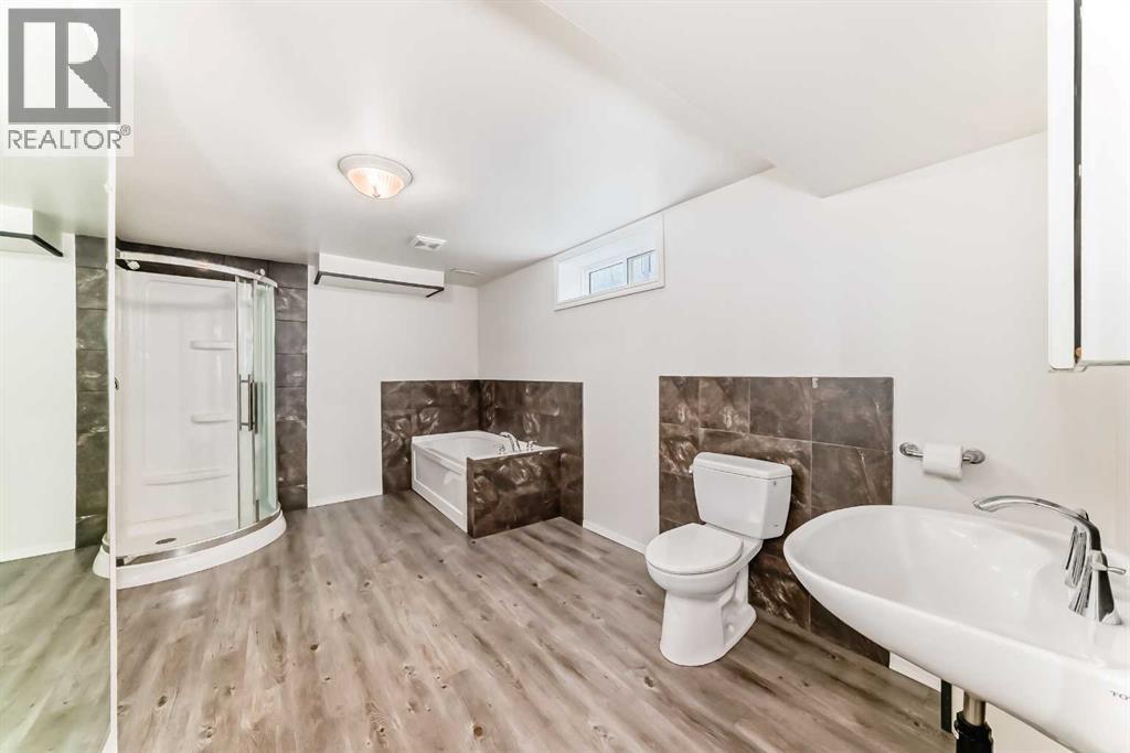 148 Huntridge Road NE, Calgary, Alberta  T2k 4B5 - Photo 36 - A2294727