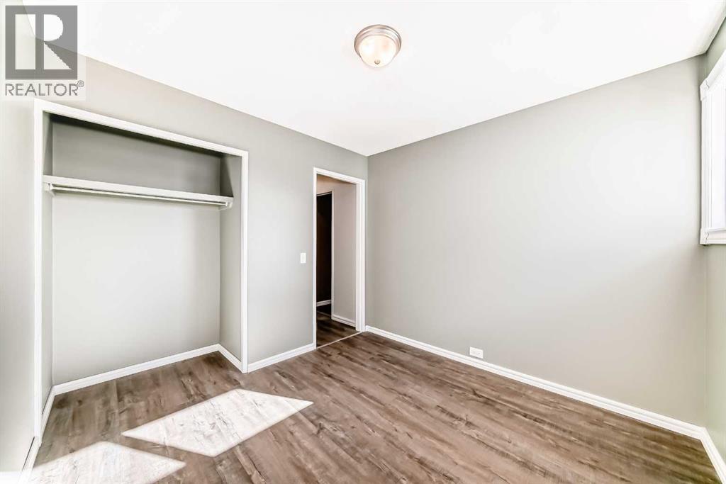 148 Huntridge Road NE, Calgary, Alberta  T2k 4B5 - Photo 28 - A2294727