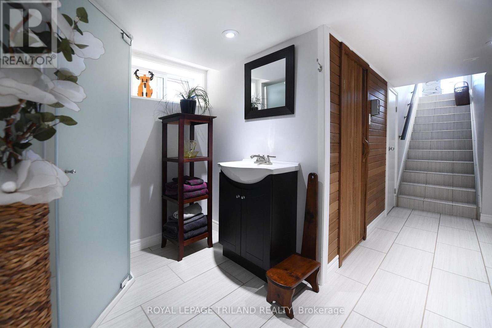 48789 Dexter Line, Malahide, Ontario  N0L 2H0 - Photo 15 - X13061358