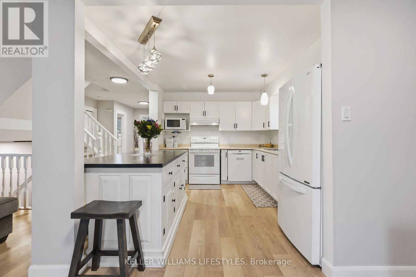 22 Tanoak Drive, London North, Ontario  N6G 4Z9 - Photo 12 - X13061366