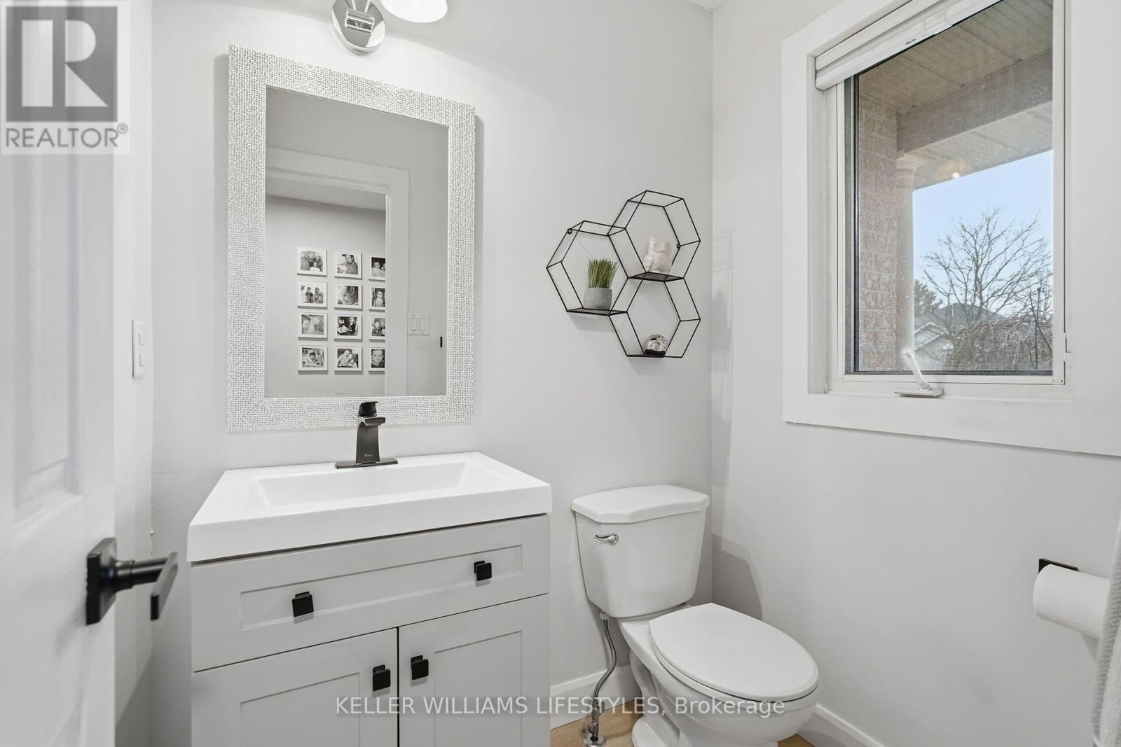 22 Tanoak Drive, London North, Ontario  N6G 4Z9 - Photo 17 - X13061366