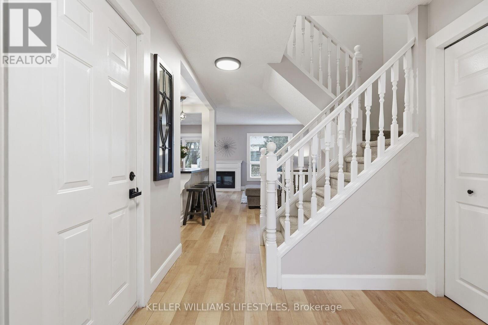 22 Tanoak Drive, London North, Ontario  N6G 4Z9 - Photo 6 - X13061366