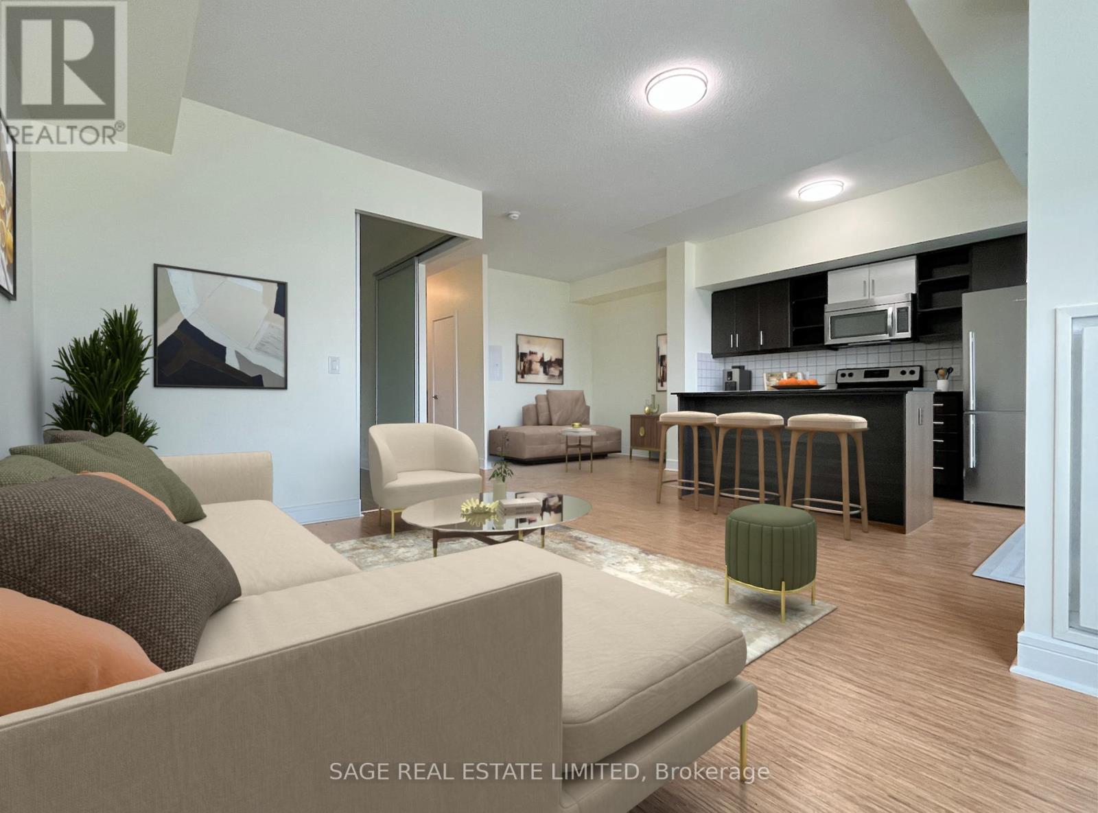 712 - 35 Brian Peck Crescent, Toronto, Ontario  M4G 0A5 - Photo 2 - C13061380