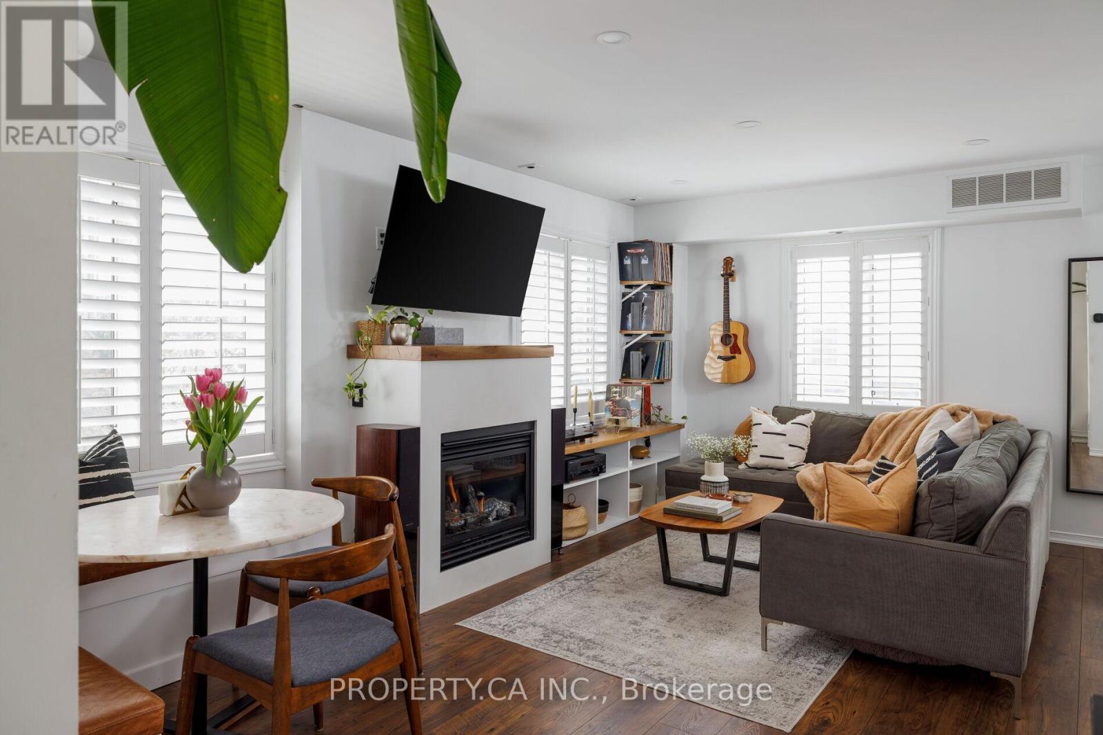 819 - 12 SUDBURY STREET, Toronto, Ontario