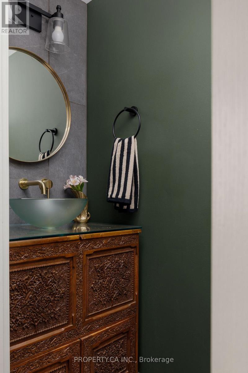 819 - 12 Sudbury Street, Toronto, Ontario  M6J 3W7 - Photo 7 - C13061382