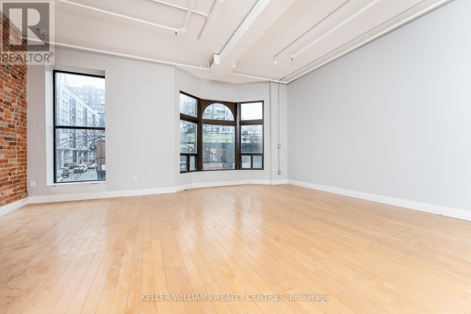 201 - 489 Queen Street W, Toronto, Ontario  M5V 2B4 - Photo 2 - C13061482