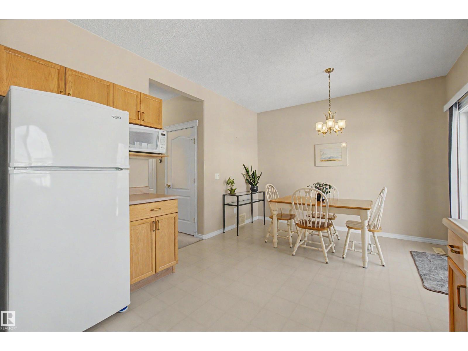 56 1780 Glastonbury Blvd Nw, Edmonton, Alberta  T5T 6P9 - Photo 11 - E4484787