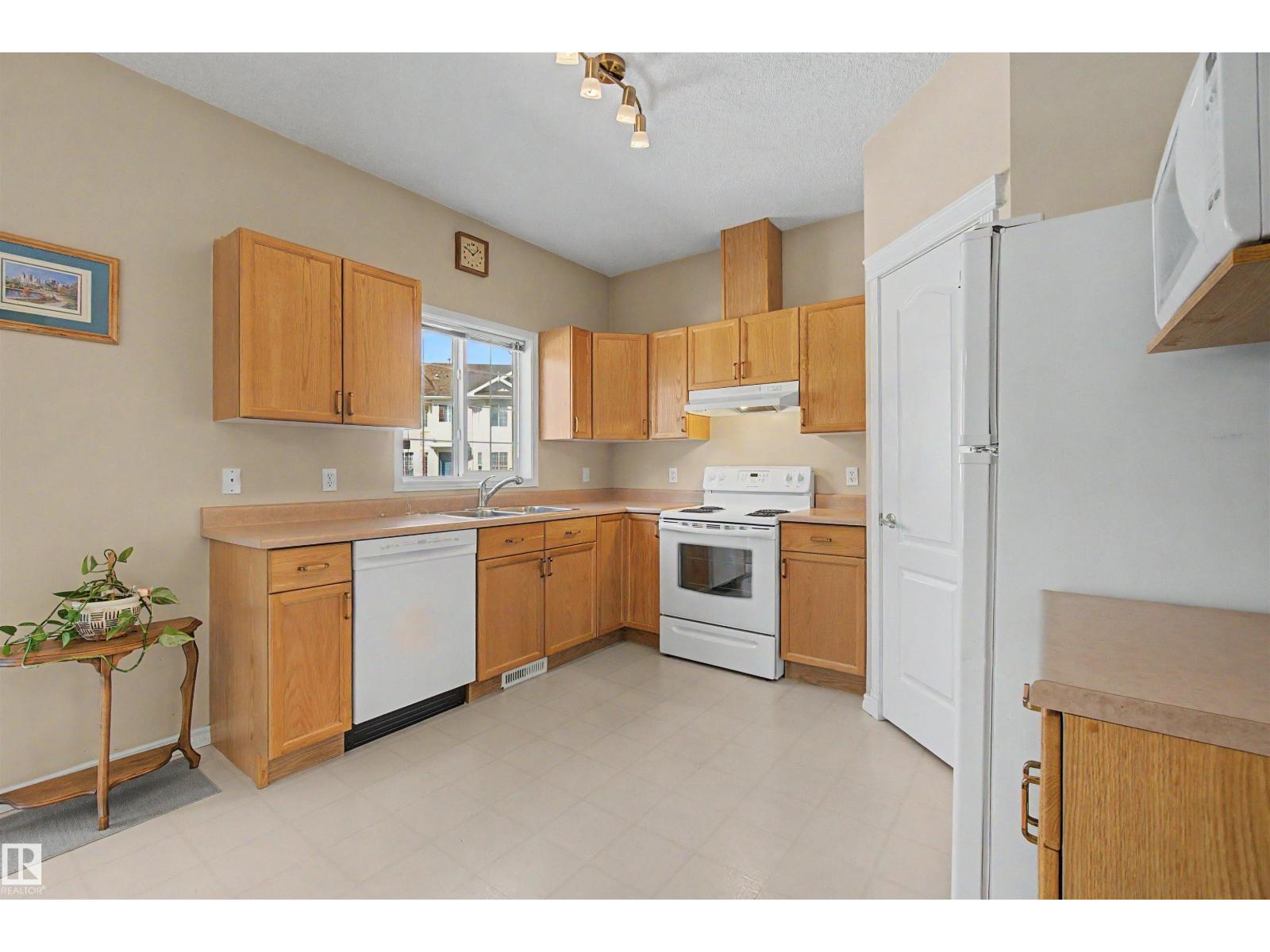 56 1780 Glastonbury Blvd Nw, Edmonton, Alberta  T5T 6P9 - Photo 6 - E4484787