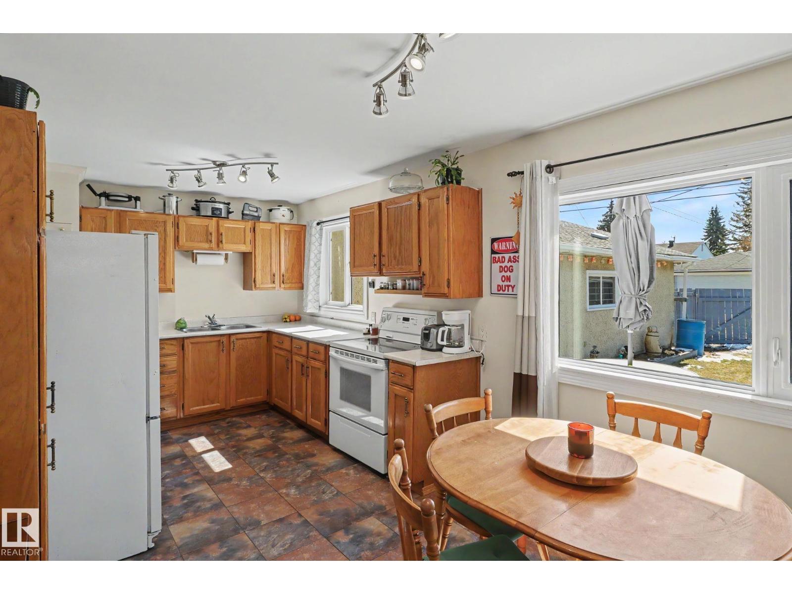 16141 108 Av Nw, Edmonton, Alberta  T5P 4E3 - Photo 6 - E4484788