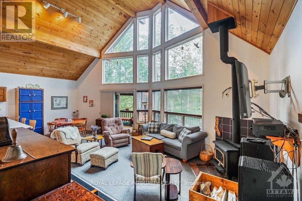 6059 Centennial Drive, Greater Madawaska, Ontario  K7V 3Z9 - Photo 5 - X13061460