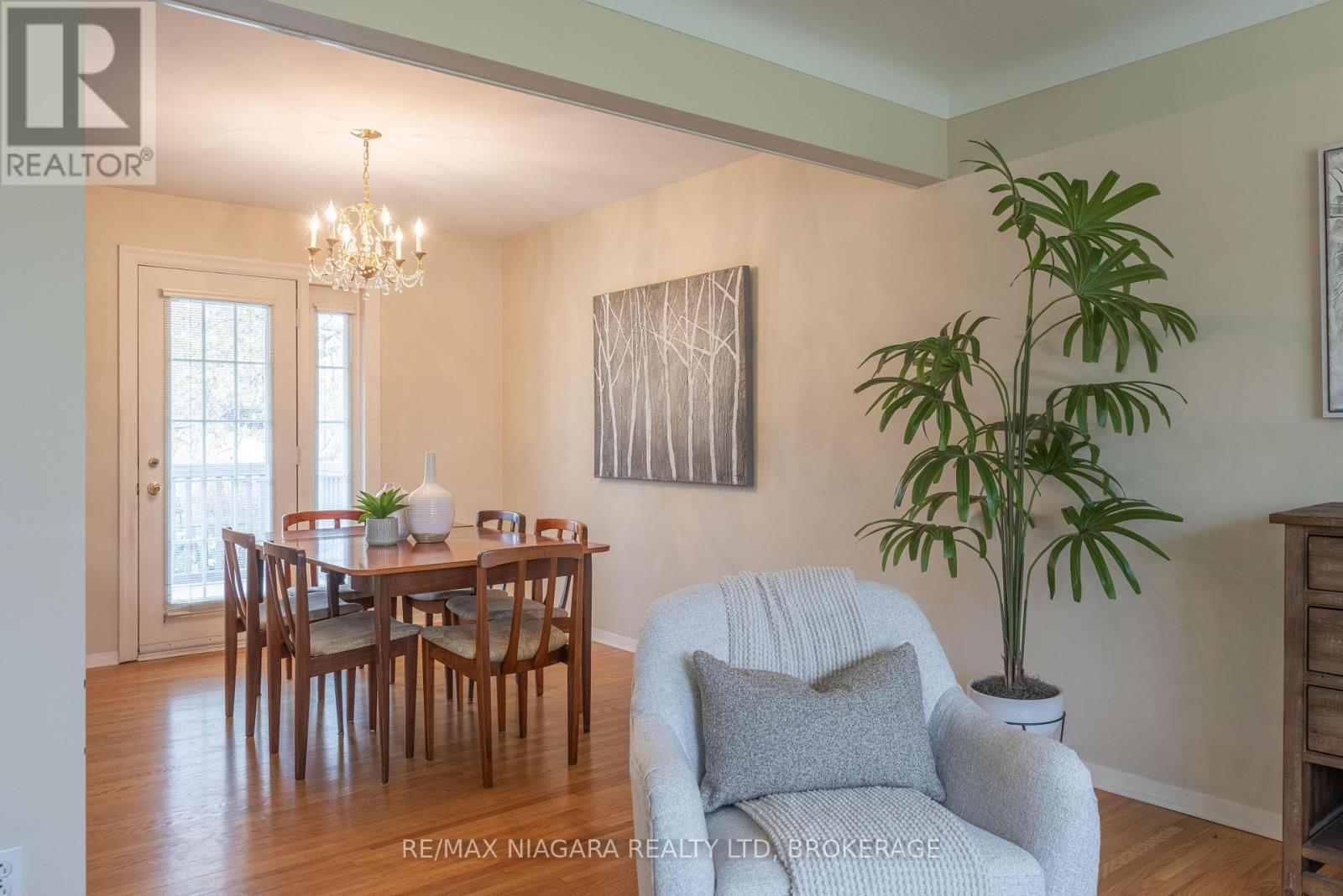 28 Viking Drive, St. Catharines, Ontario  L2M 2V3 - Photo 9 - X13061434