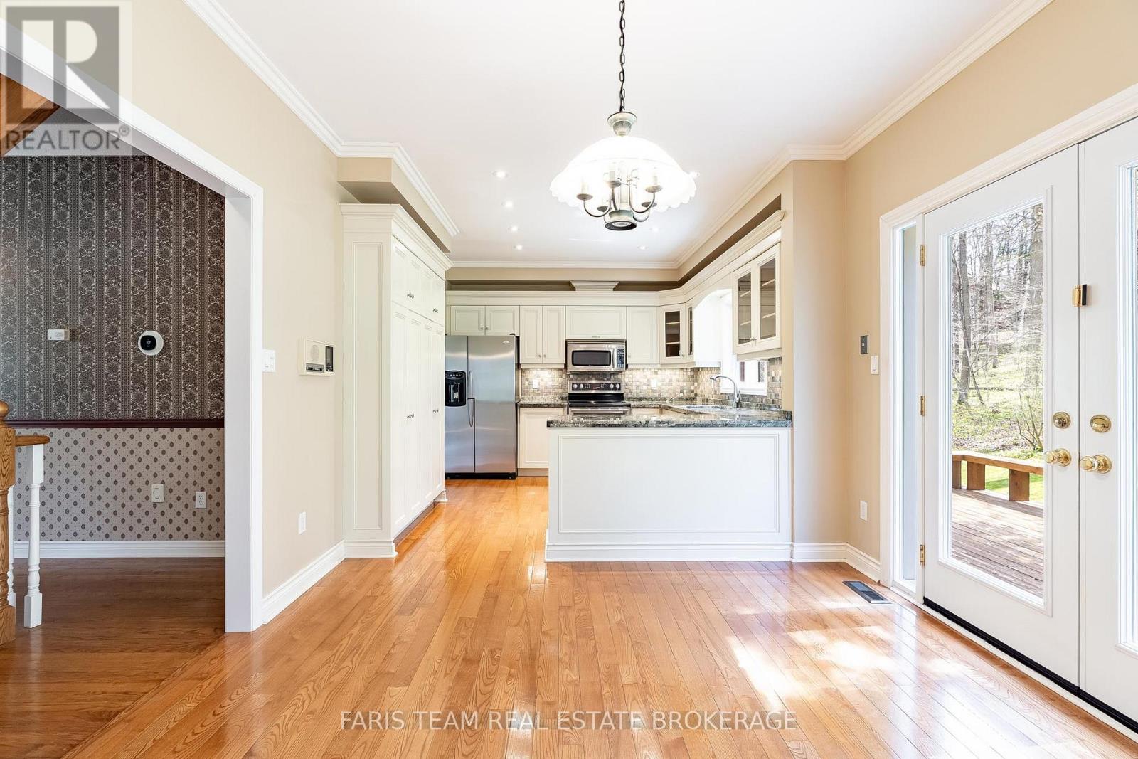 25 Averill Court, Bradford West Gwillimbury, Ontario  L0G 1A0 - Photo 14 - N13061444