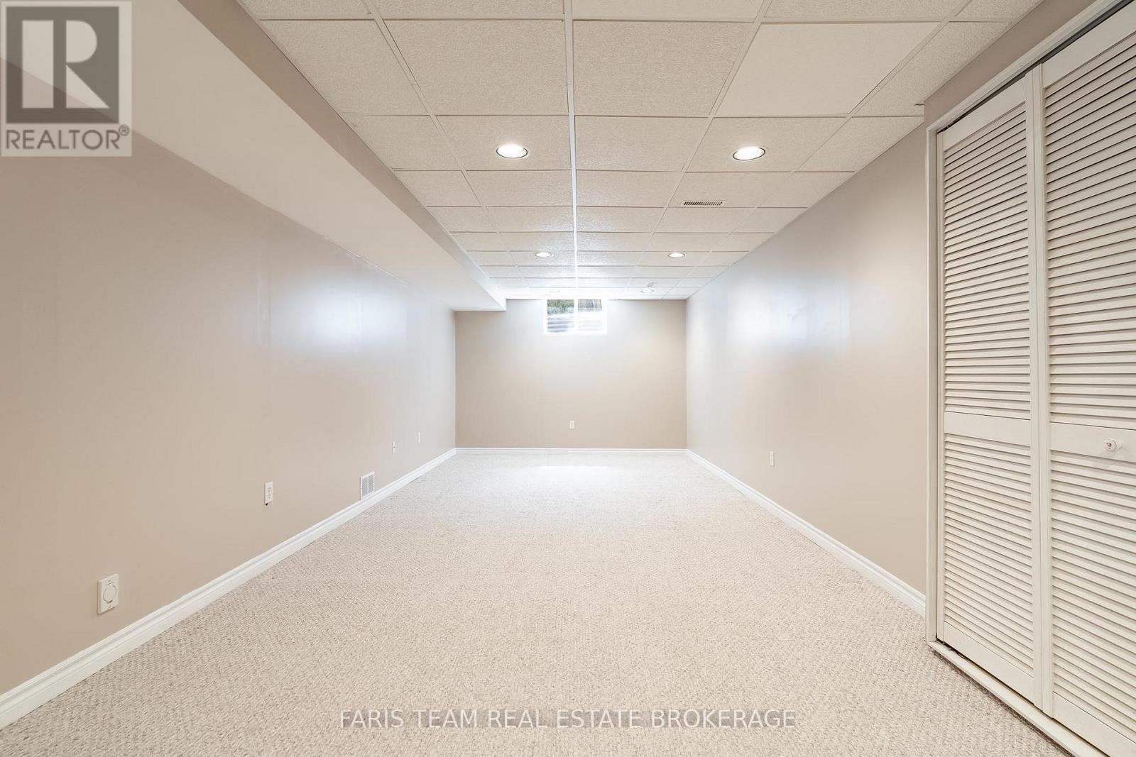 25 Averill Court, Bradford West Gwillimbury, Ontario  L0G 1A0 - Photo 37 - N13061444