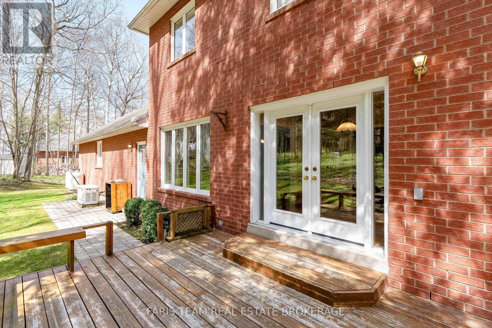 25 Averill Court, Bradford West Gwillimbury, Ontario  L0G 1A0 - Photo 38 - N13061444