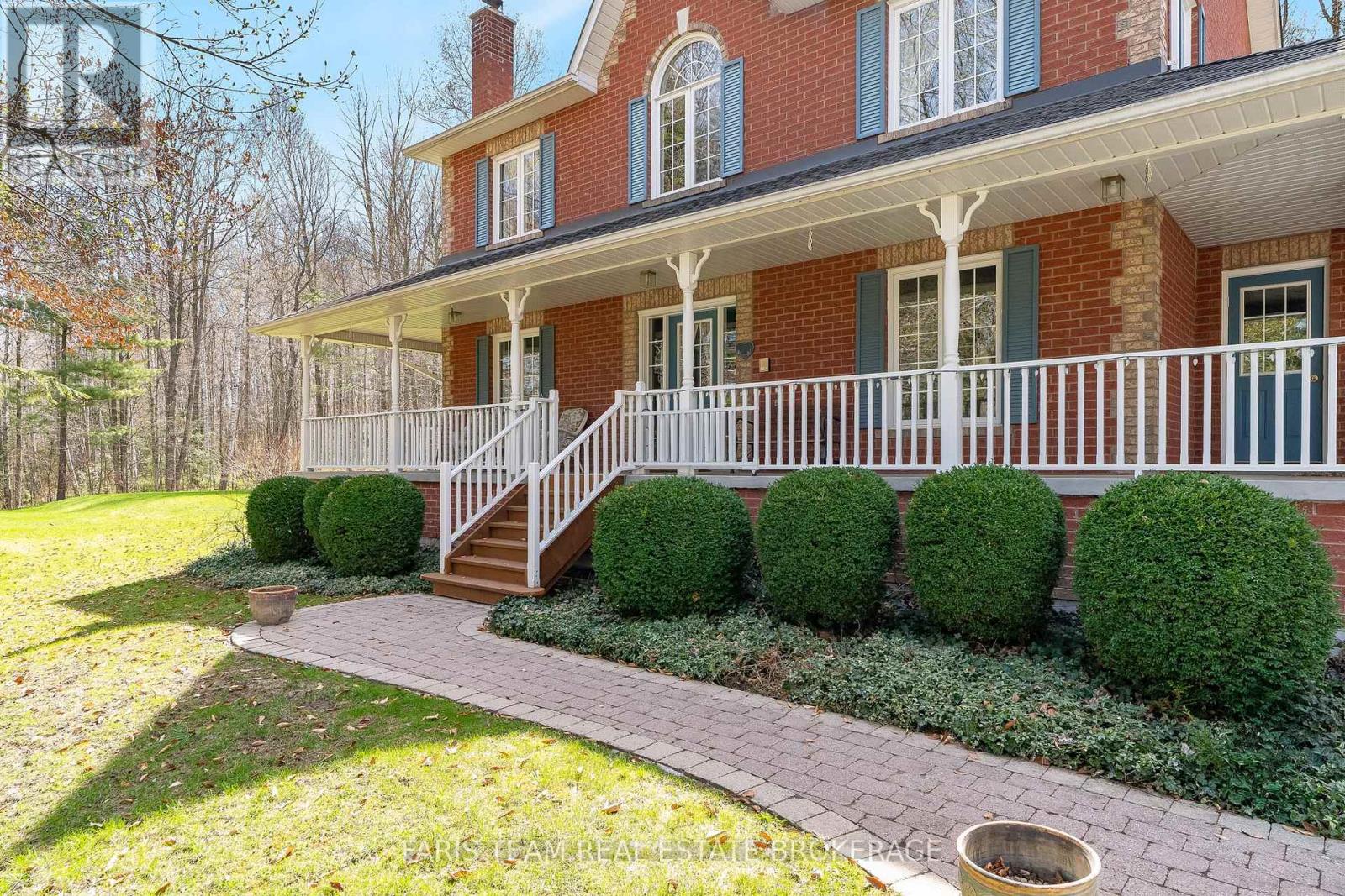 25 Averill Court, Bradford West Gwillimbury, Ontario  L0G 1A0 - Photo 4 - N13061444