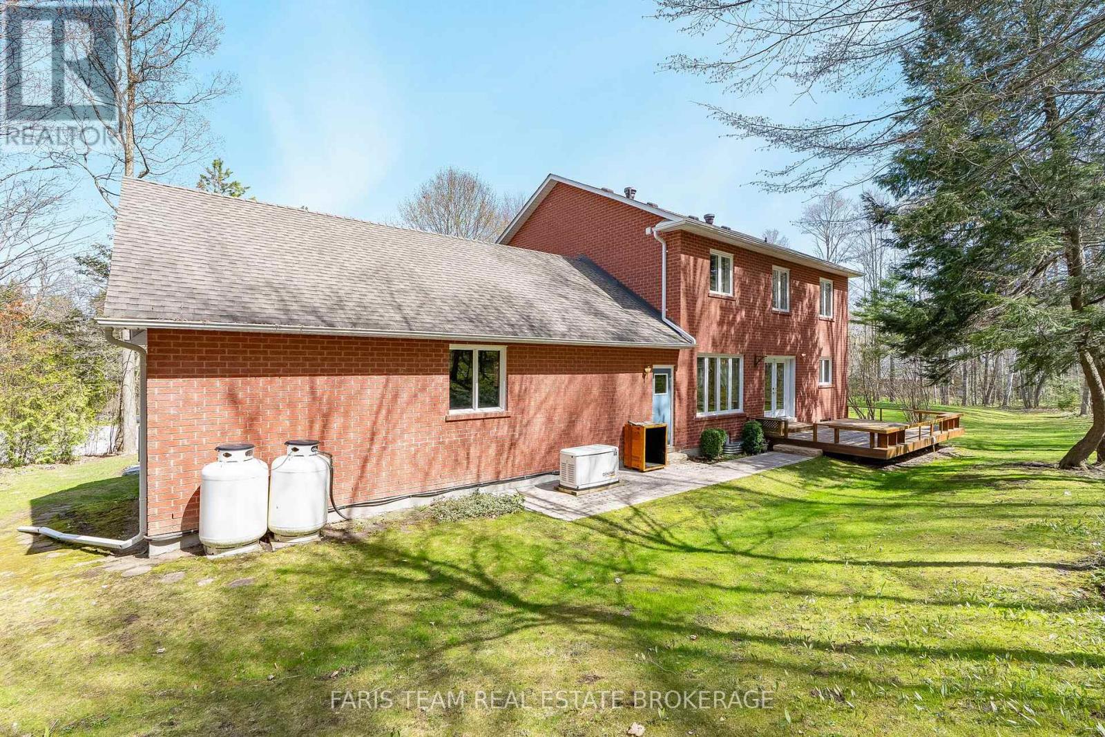 25 Averill Court, Bradford West Gwillimbury, Ontario  L0G 1A0 - Photo 41 - N13061444