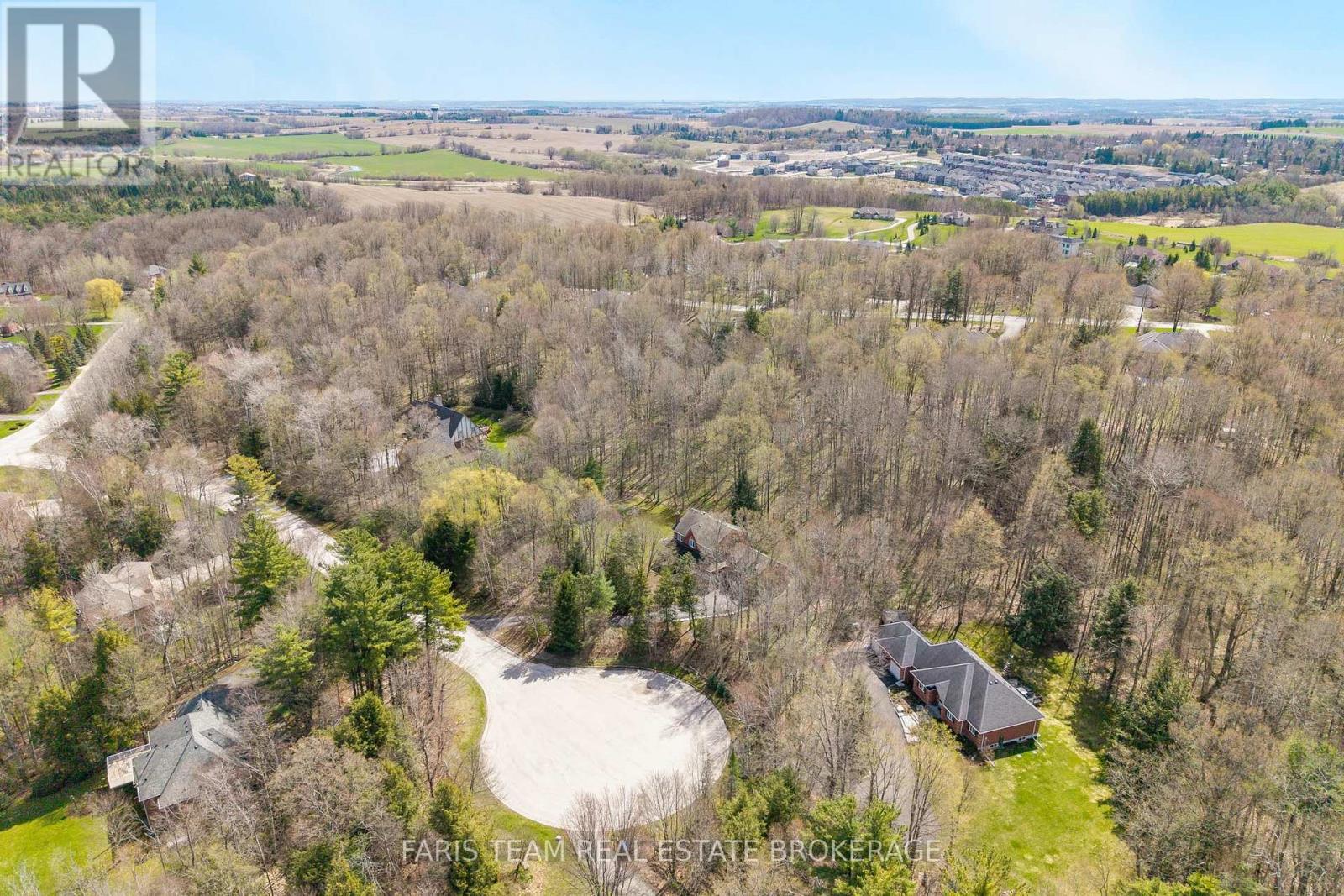 25 Averill Court, Bradford West Gwillimbury, Ontario  L0G 1A0 - Photo 46 - N13061444