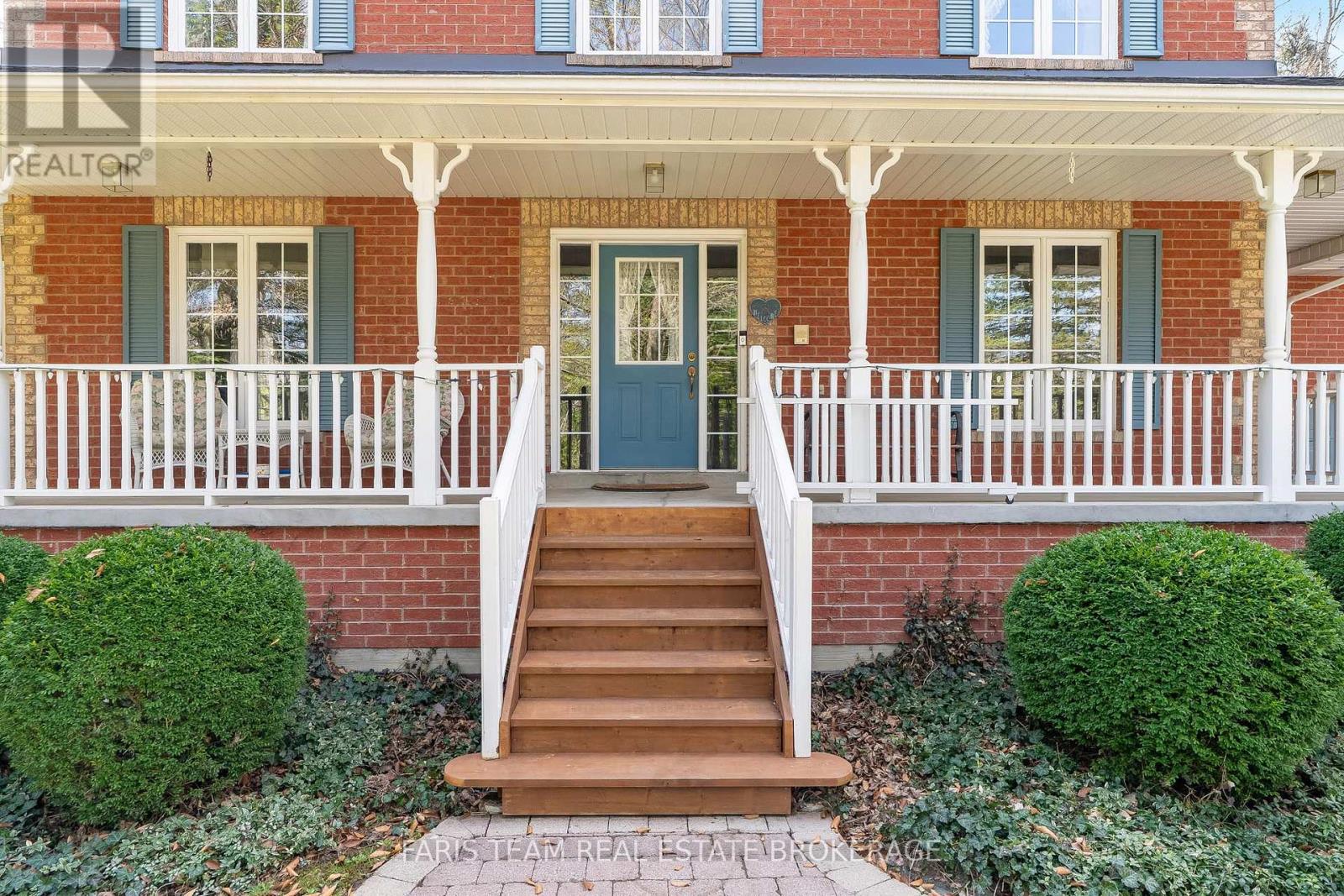 25 Averill Court, Bradford West Gwillimbury, Ontario  L0G 1A0 - Photo 5 - N13061444