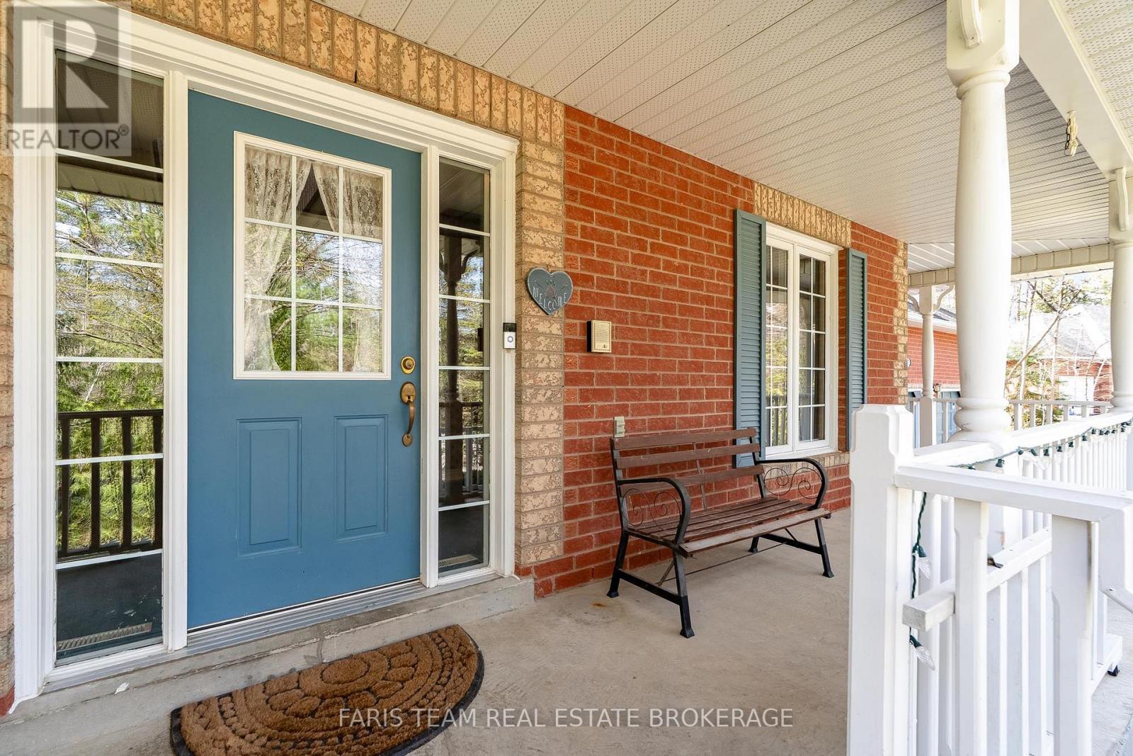 25 Averill Court, Bradford West Gwillimbury, Ontario  L0G 1A0 - Photo 6 - N13061444