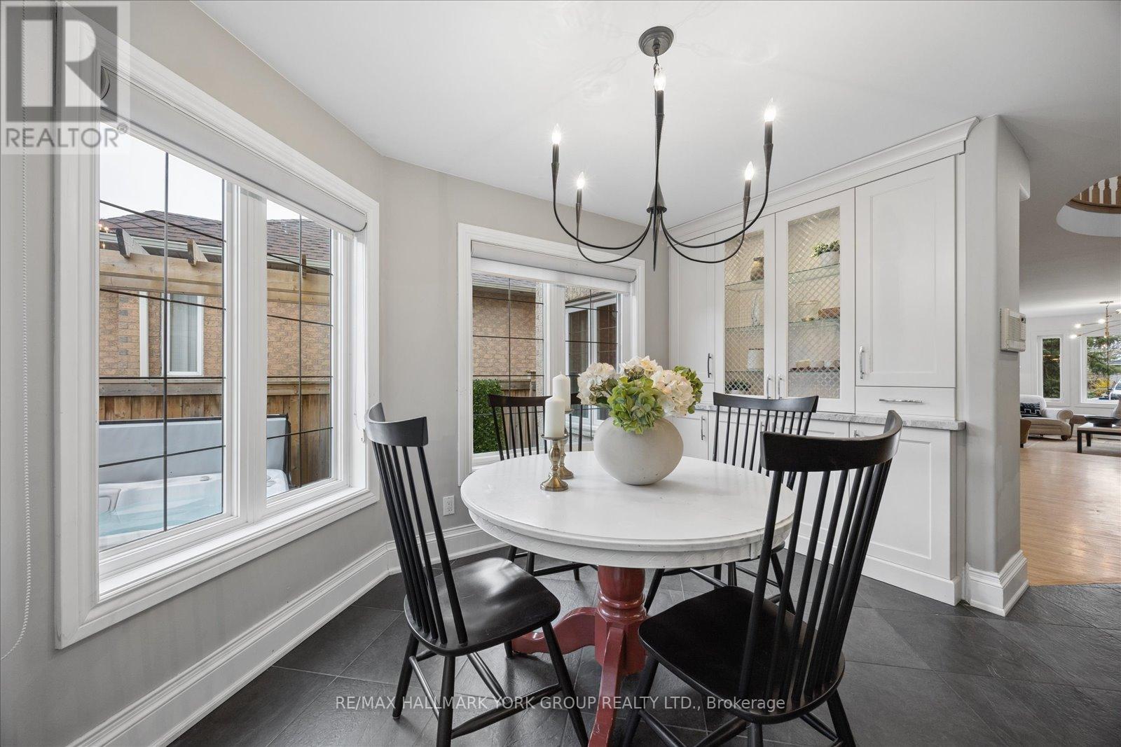 123 Brookeview Drive, Aurora, Ontario  L4G 6R5 - Photo 16 - N13061462