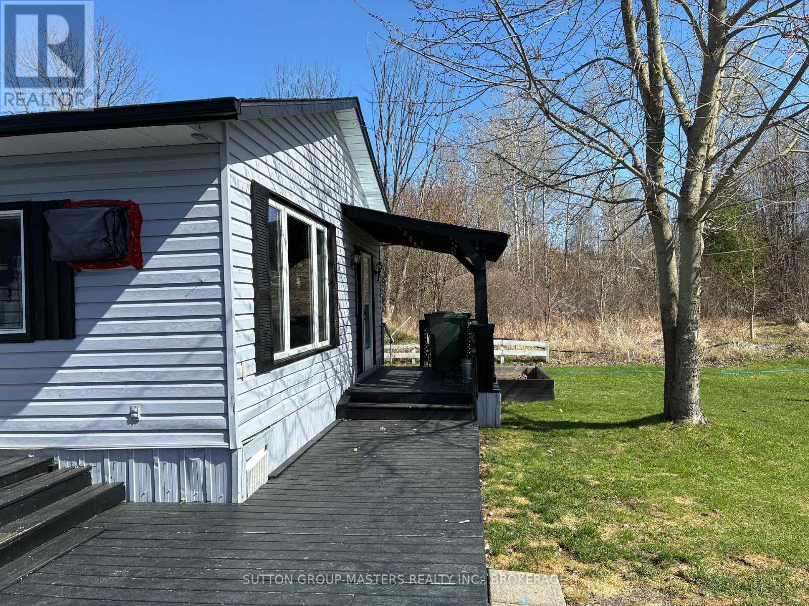 9 Patterson Boulevard, Rideau Lakes, Ontario  K0G 1E0 - Photo 3 - X12927384