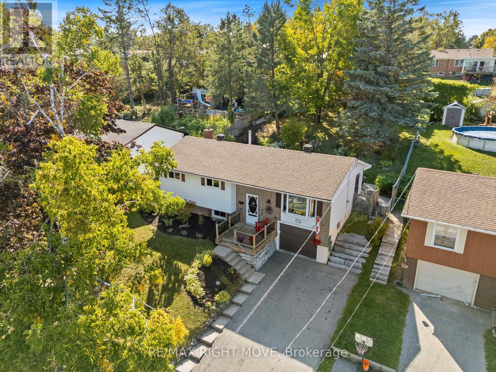 68 QUINN AVENUE, Orillia, Ontario