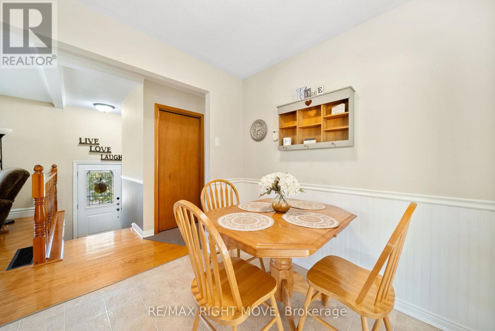 68 Quinn Avenue, Orillia, Ontario  L3V 3H5 - Photo 11 - S13061396