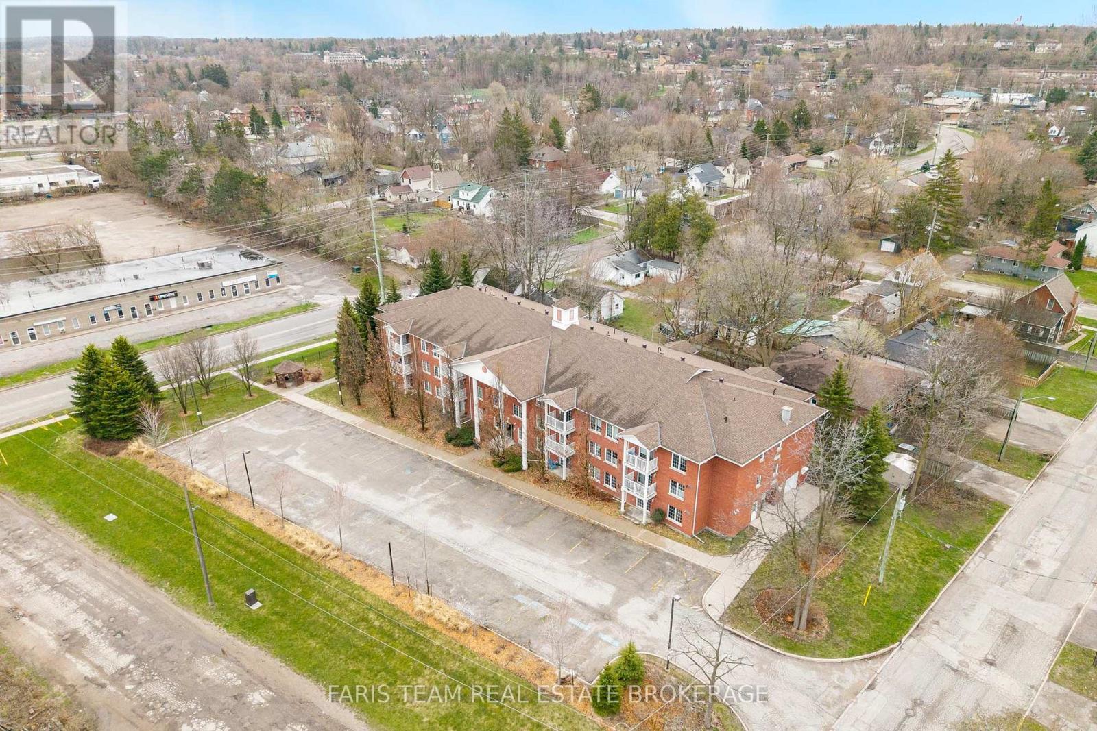 119 - 49 Jacobs Terrace, Barrie, Ontario  L4N 0W4 - Photo 2 - S13061474