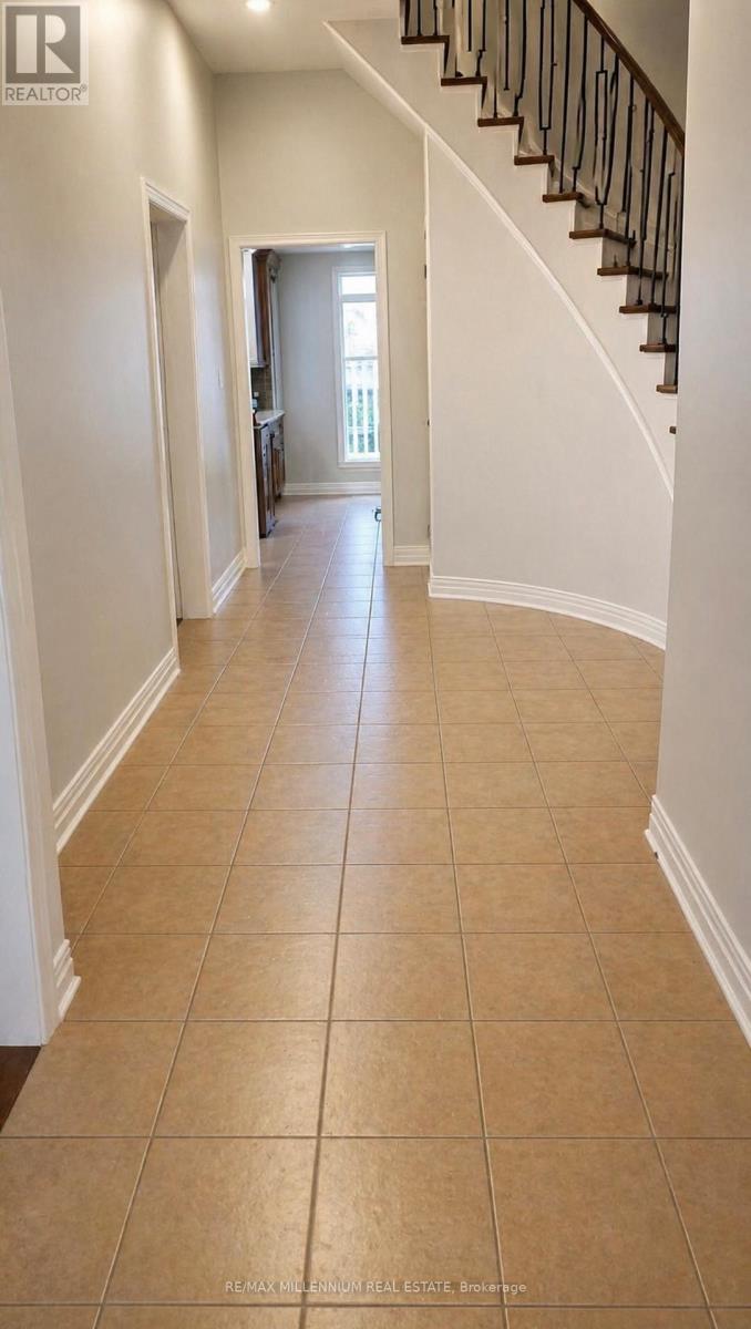 79 Laurier Avenue, Richmond Hill, Ontario  L4E 4P5 - Photo 7 - N13046028
