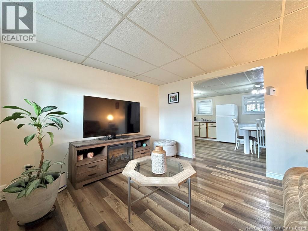 253 Jaques, Beresford, New Brunswick  E8K 1J9 - Photo 12 - NB138187
