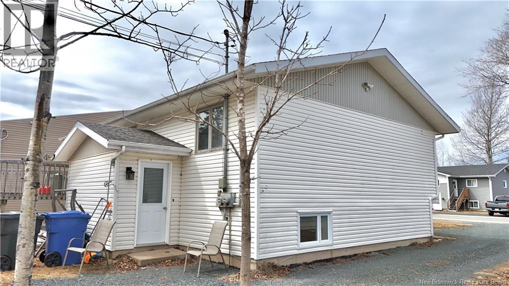 253 Jaques, Beresford, New Brunswick  E8K 1J9 - Photo 5 - NB138187