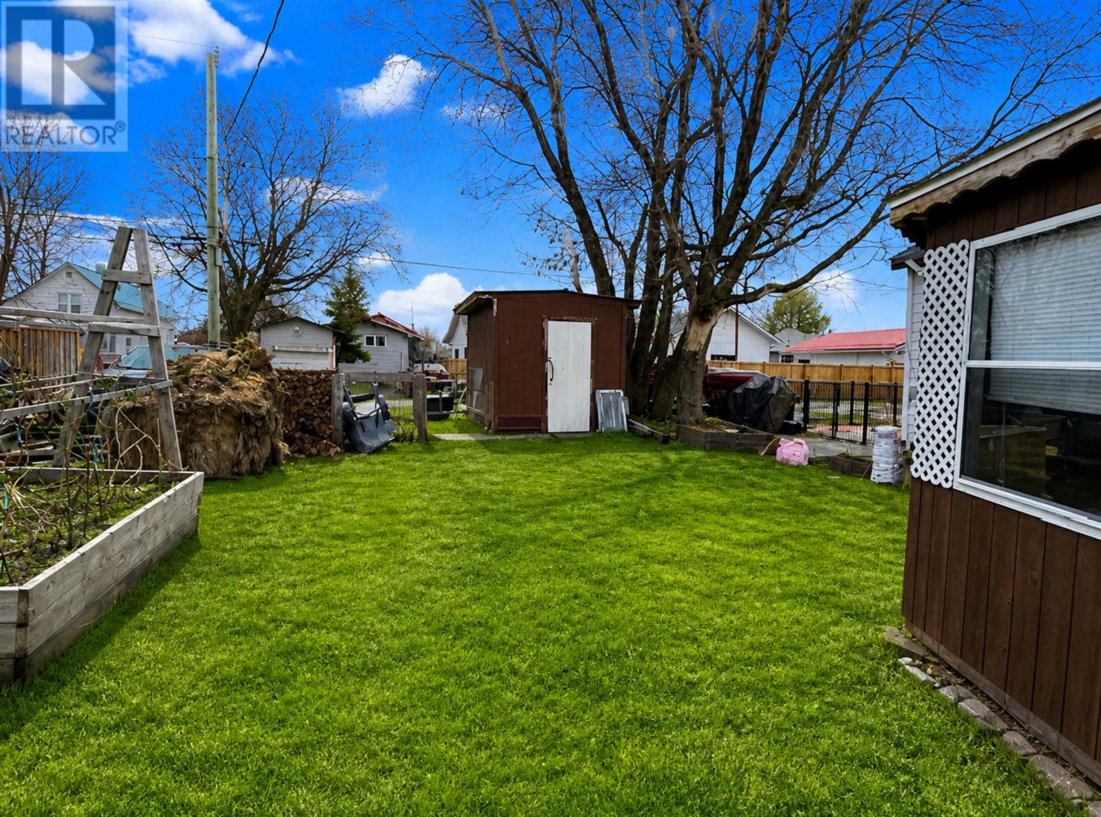 1025 Second St E, Fort Frances, Ontario  P9A 1P1 - Photo 3 - TB2600829