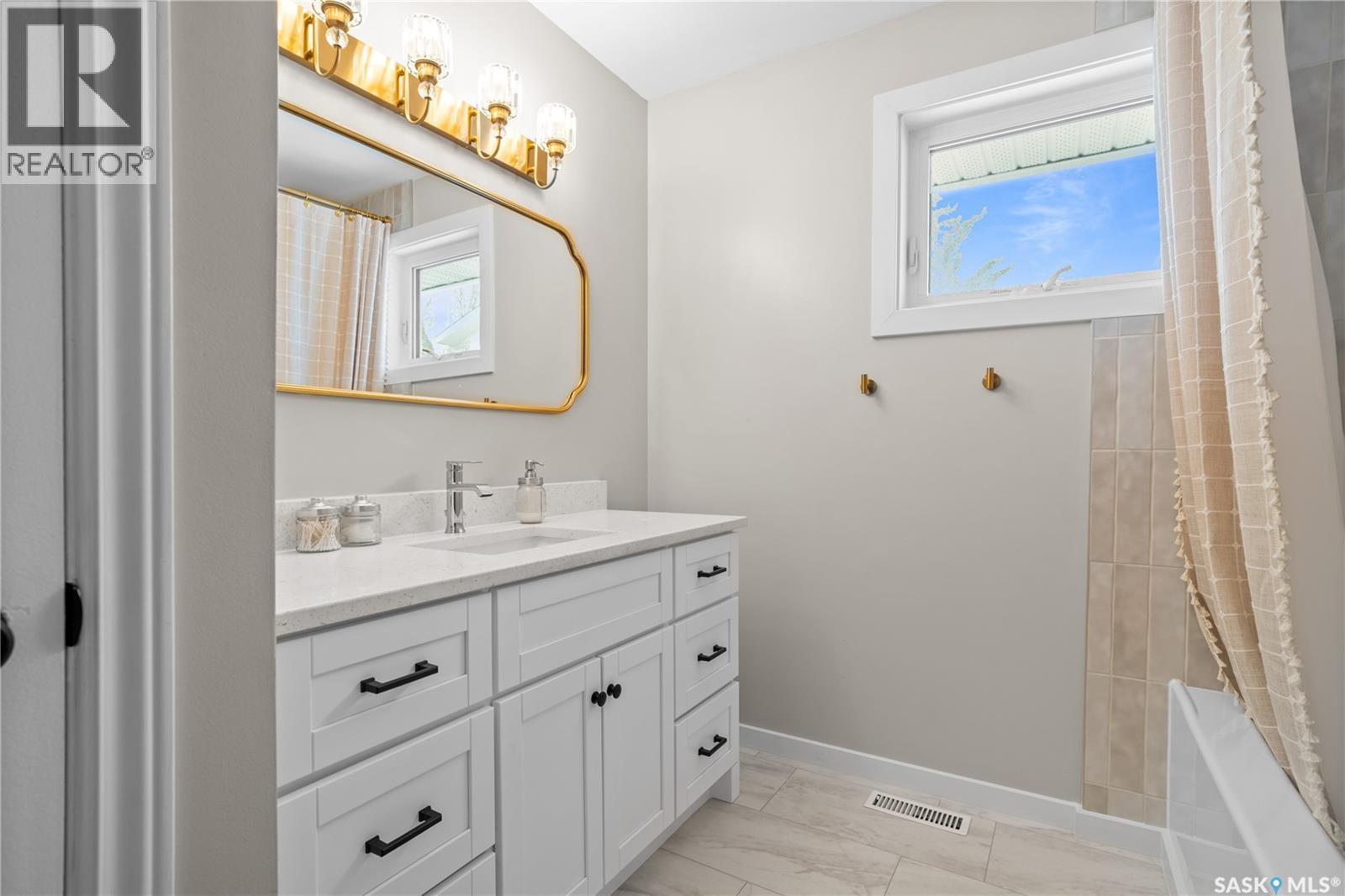 85 Eden Avenue, Regina, Saskatchewan  S4T 7B3 - Photo 12 - SK034406