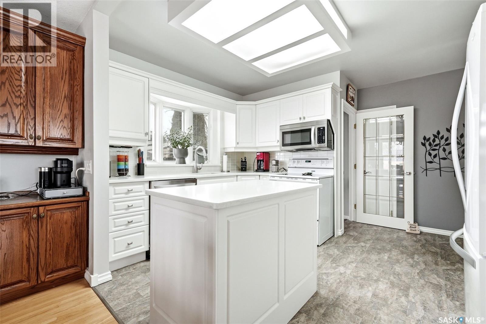 201 Shannon Road, Regina, Saskatchewan  S4S 5H8 - Photo 17 - SK034337