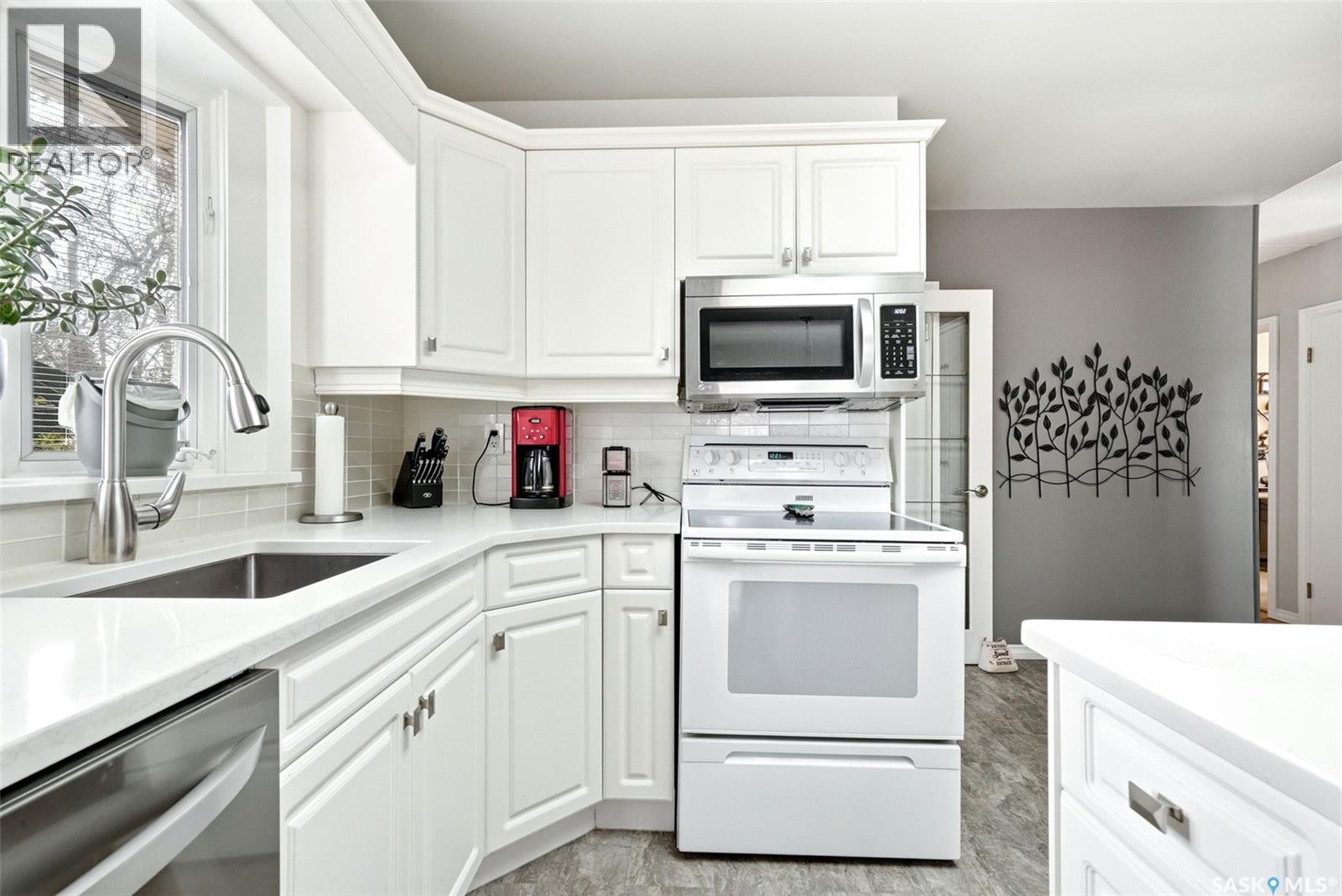 201 Shannon Road, Regina, Saskatchewan  S4S 5H8 - Photo 20 - SK034337