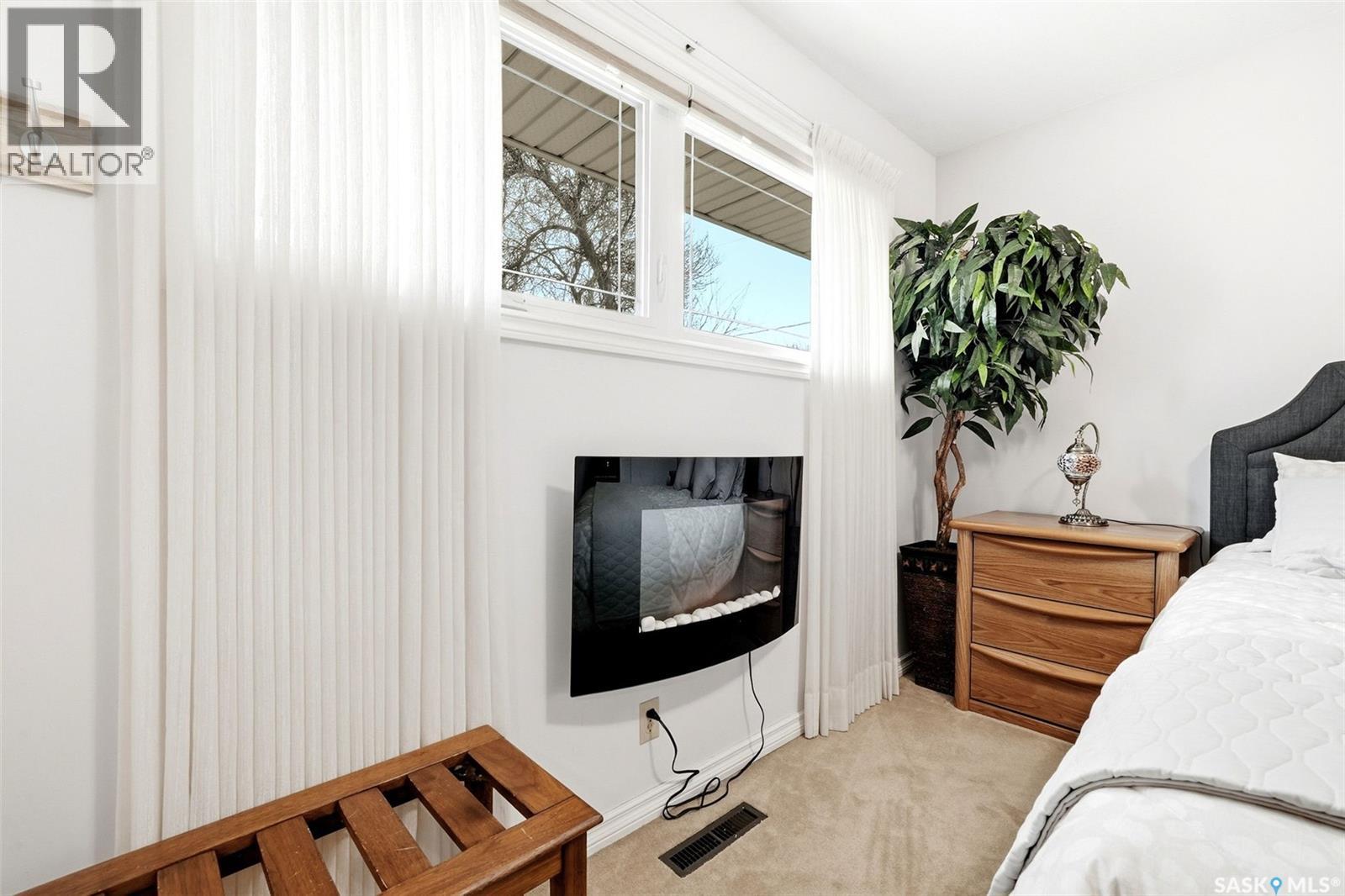 201 Shannon Road, Regina, Saskatchewan  S4S 5H8 - Photo 27 - SK034337