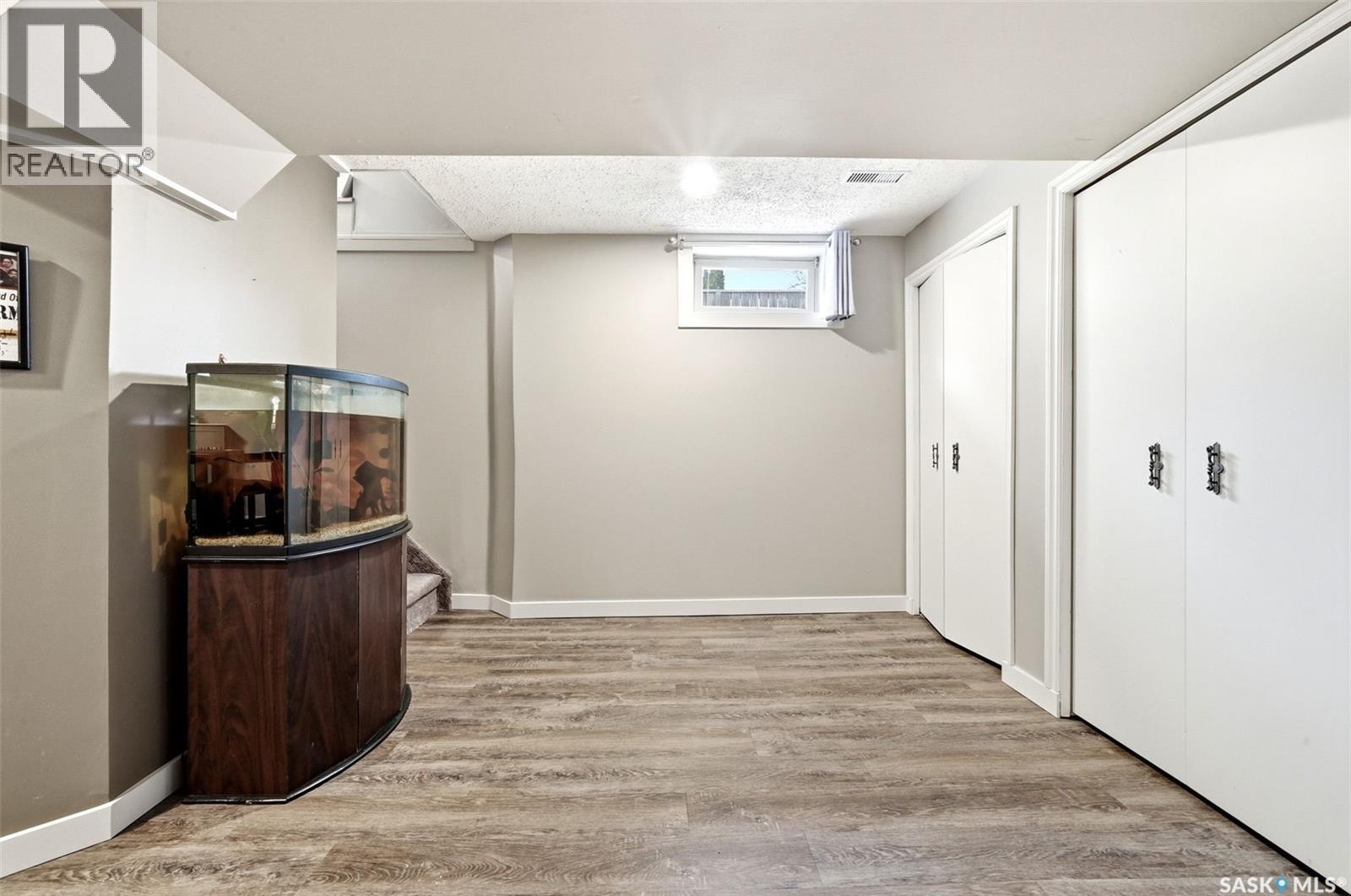 201 Shannon Road, Regina, Saskatchewan  S4S 5H8 - Photo 37 - SK034337