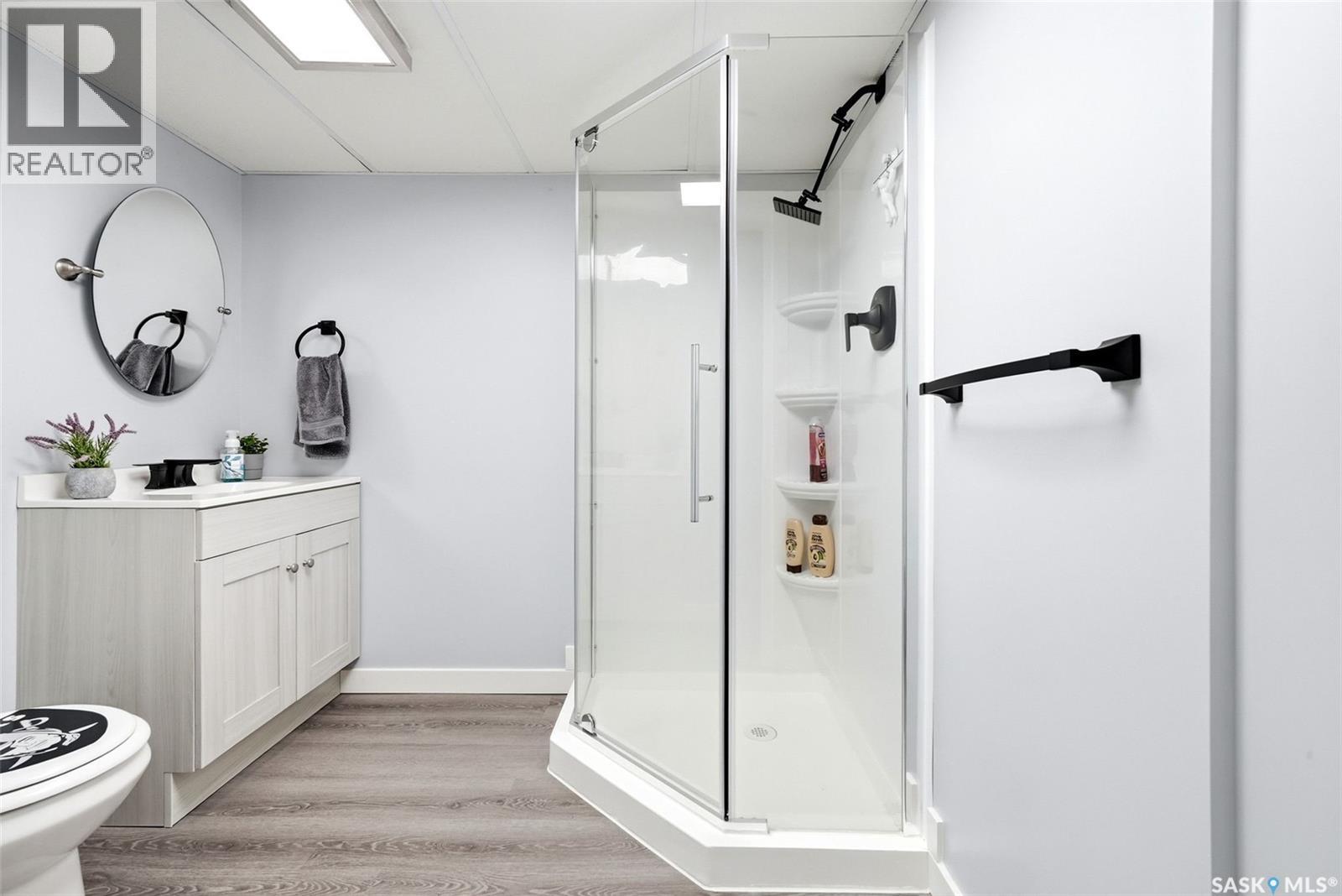 201 Shannon Road, Regina, Saskatchewan  S4S 5H8 - Photo 46 - SK034337