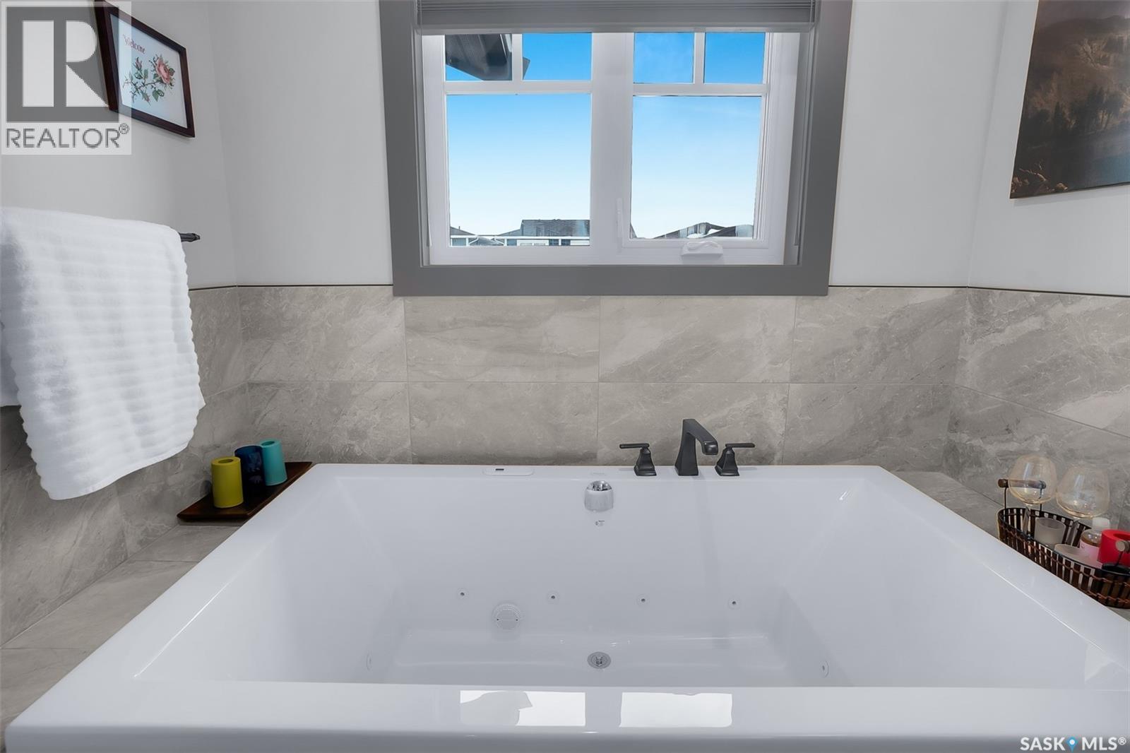 530 Dagnone Crescent, Saskatoon, Saskatchewan  S7V 0P8 - Photo 27 - SK034322